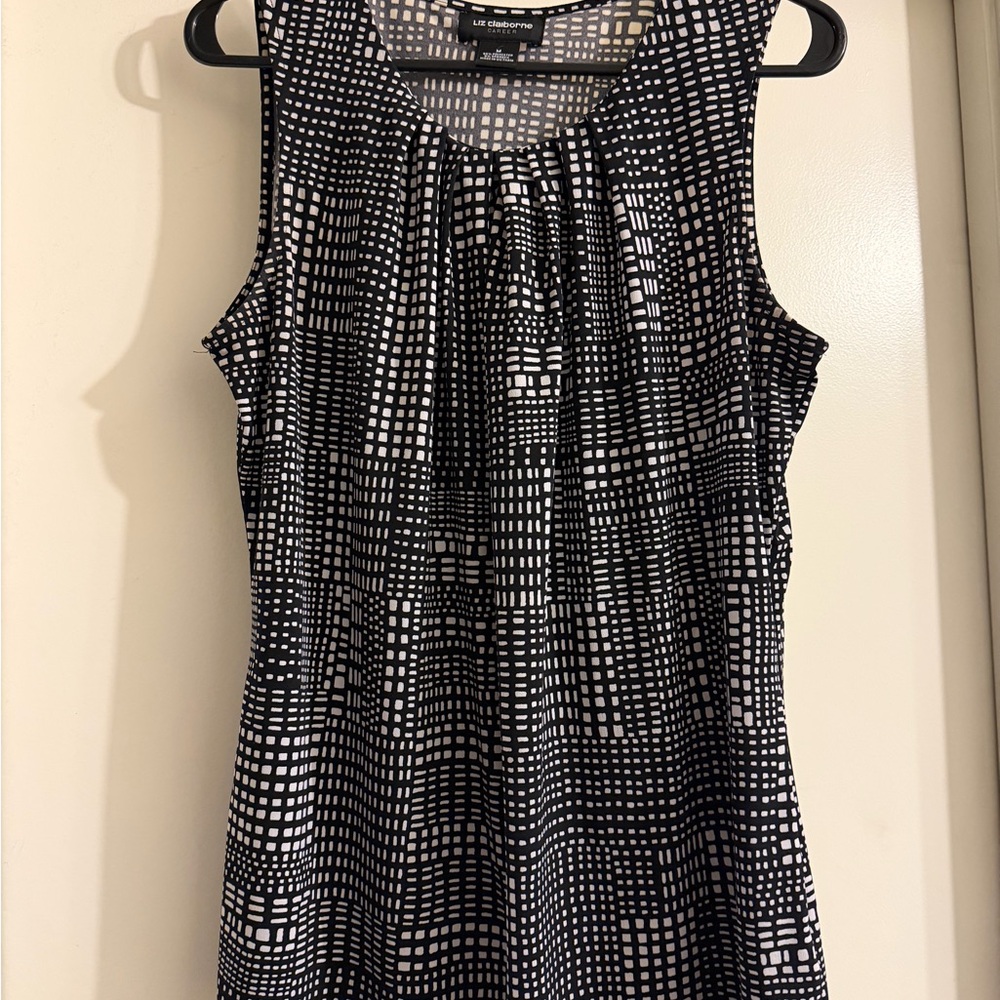 Women’s Liz Claiborne Career Black and White Patterned Blouse